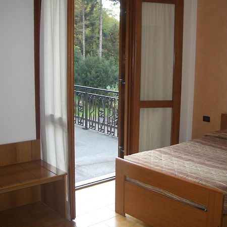 Albergo Il Castellino Boario Terme Zewnętrze zdjęcie