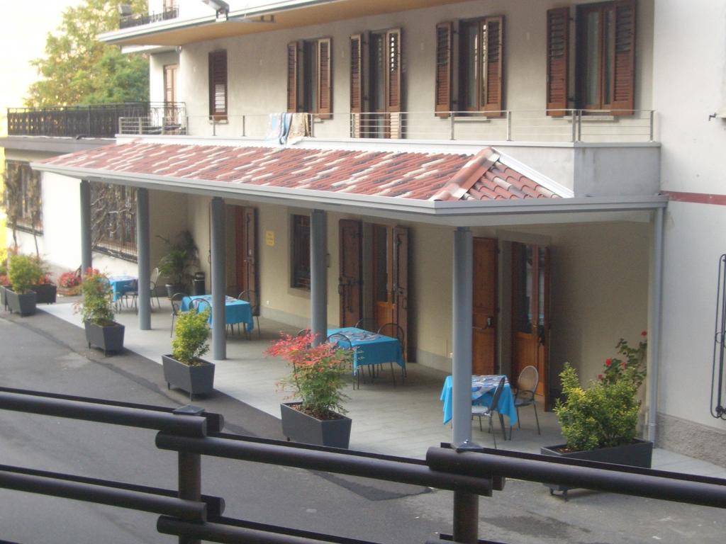 Albergo Il Castellino Boario Terme Zewnętrze zdjęcie