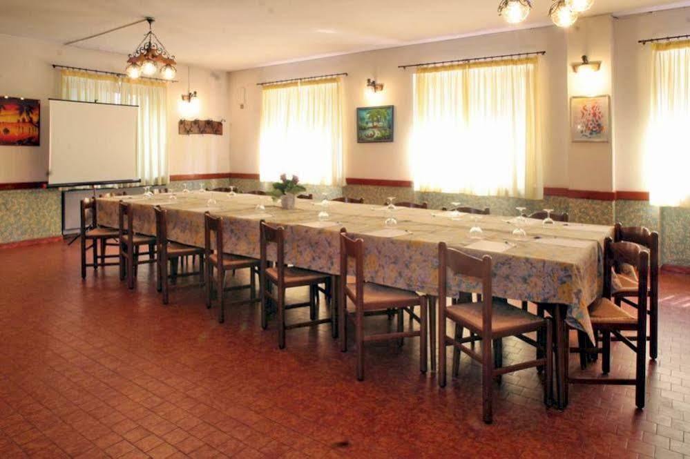 Albergo Il Castellino Boario Terme Zewnętrze zdjęcie